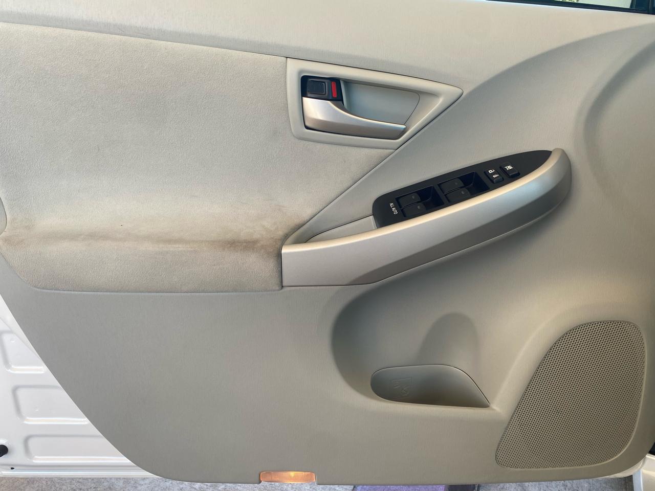 Toyota Prius  2013