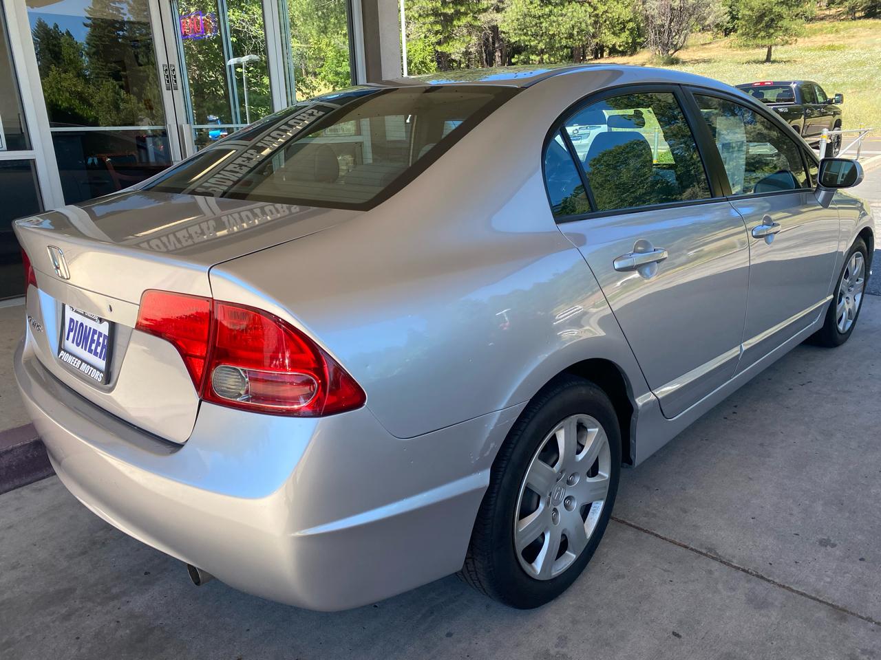Honda Civic Sdn 4dr Auto LX 2008