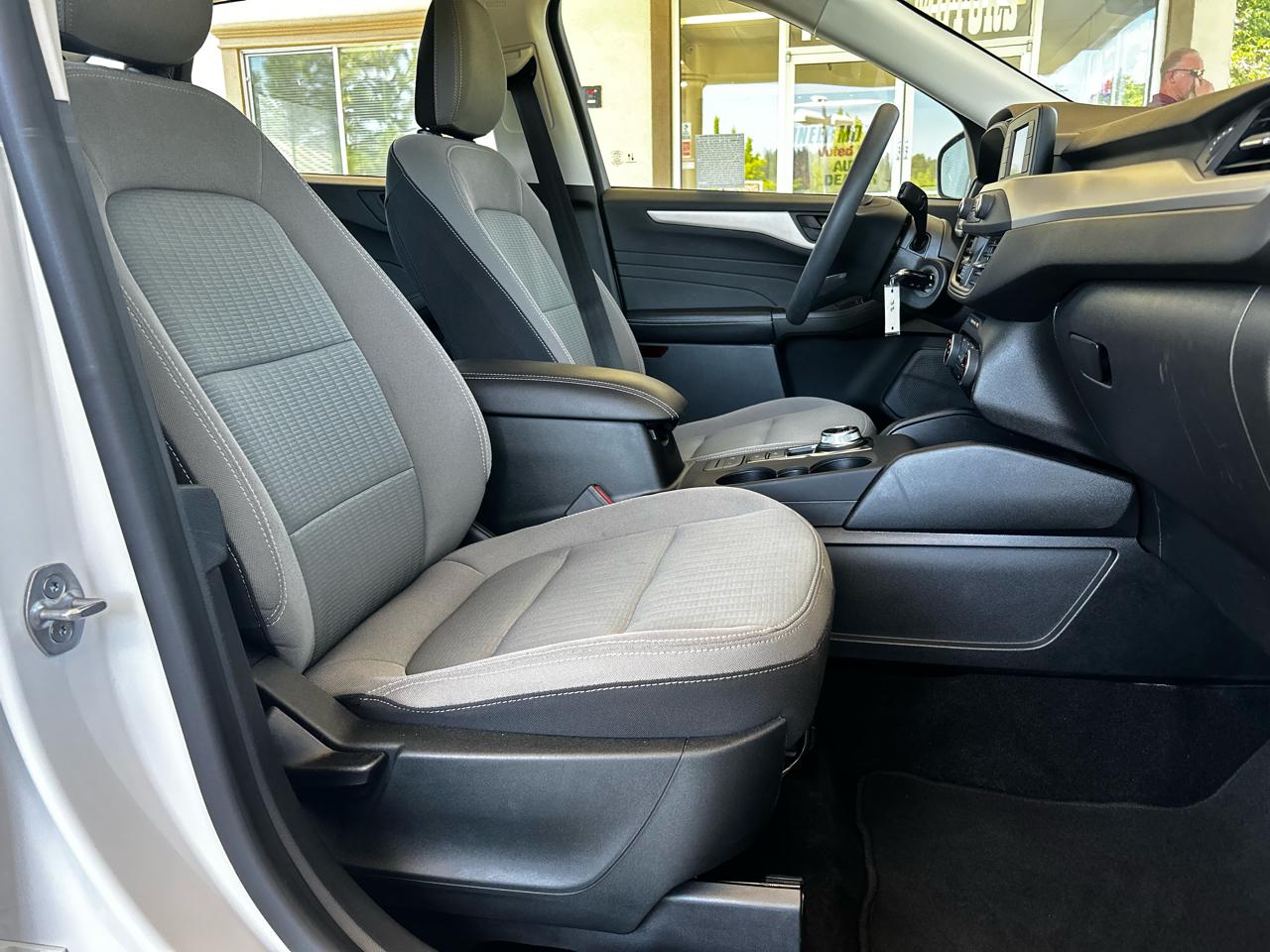 Ford Escape S FWD 2022
