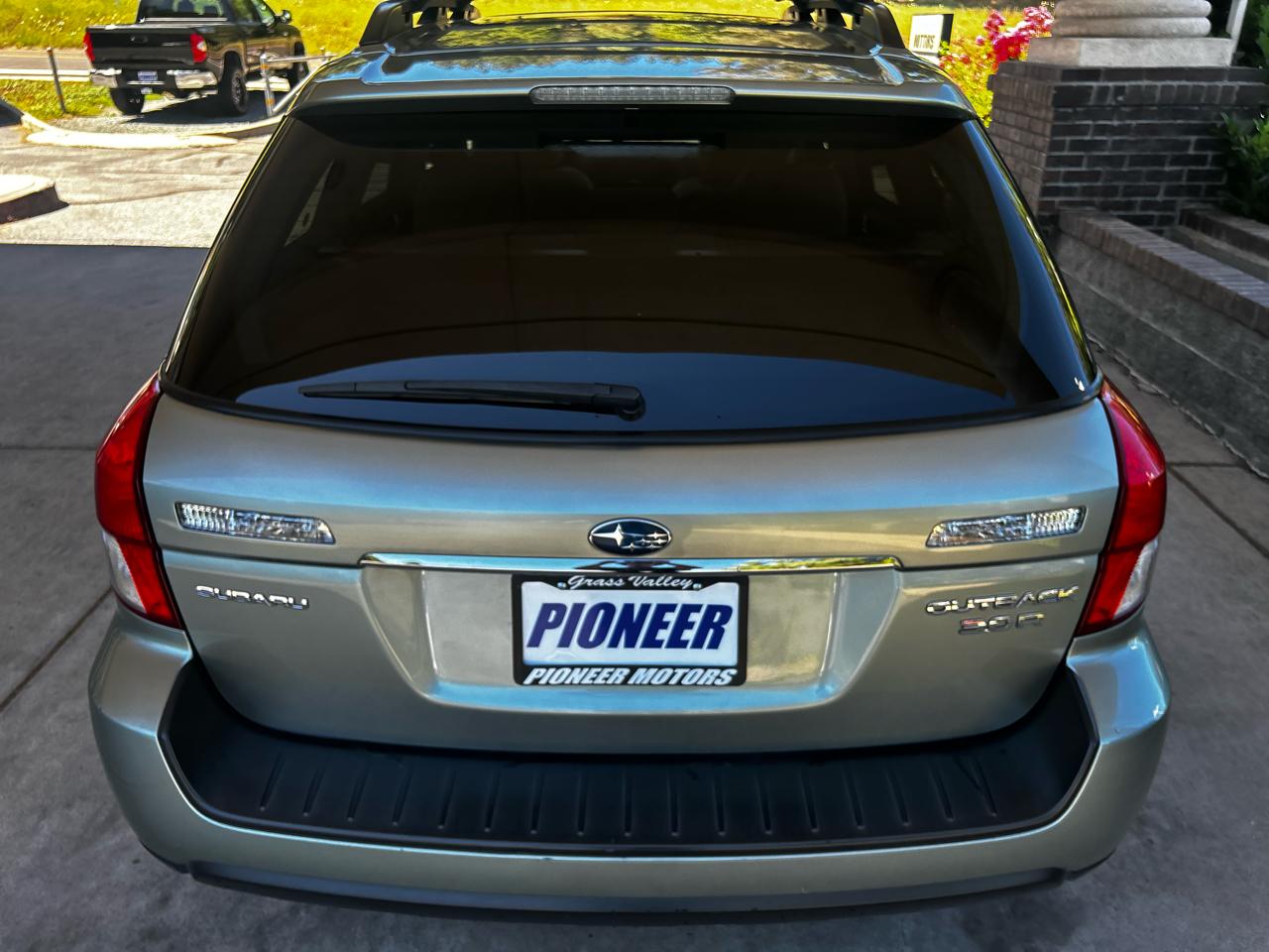 Subaru Outback 4dr H6 Auto 3.0R Ltd 2009