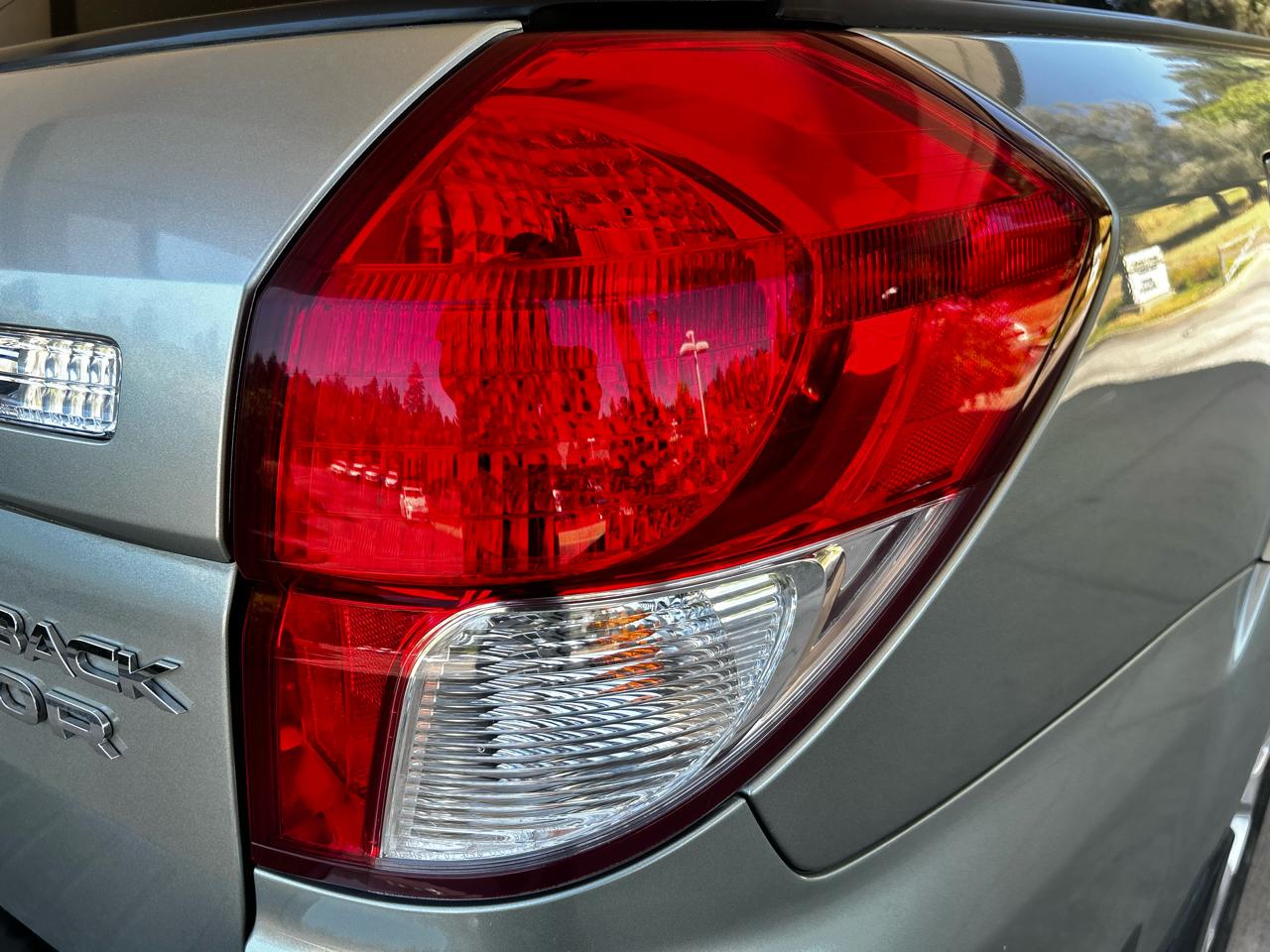 Subaru Outback 4dr H6 Auto 3.0R Ltd 2009