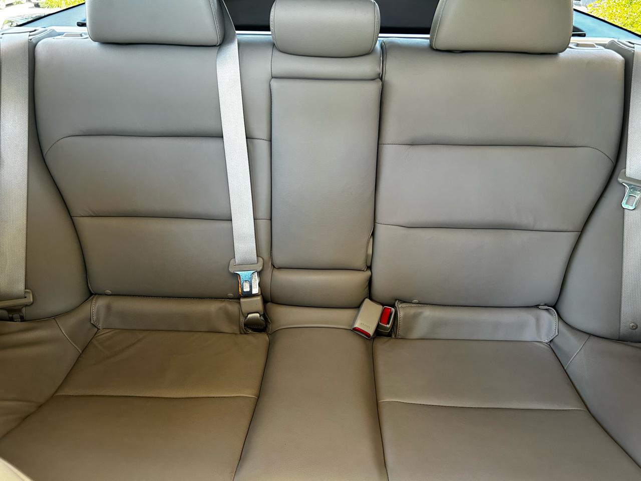Subaru Outback 4dr H6 Auto 3.0R Ltd 2009