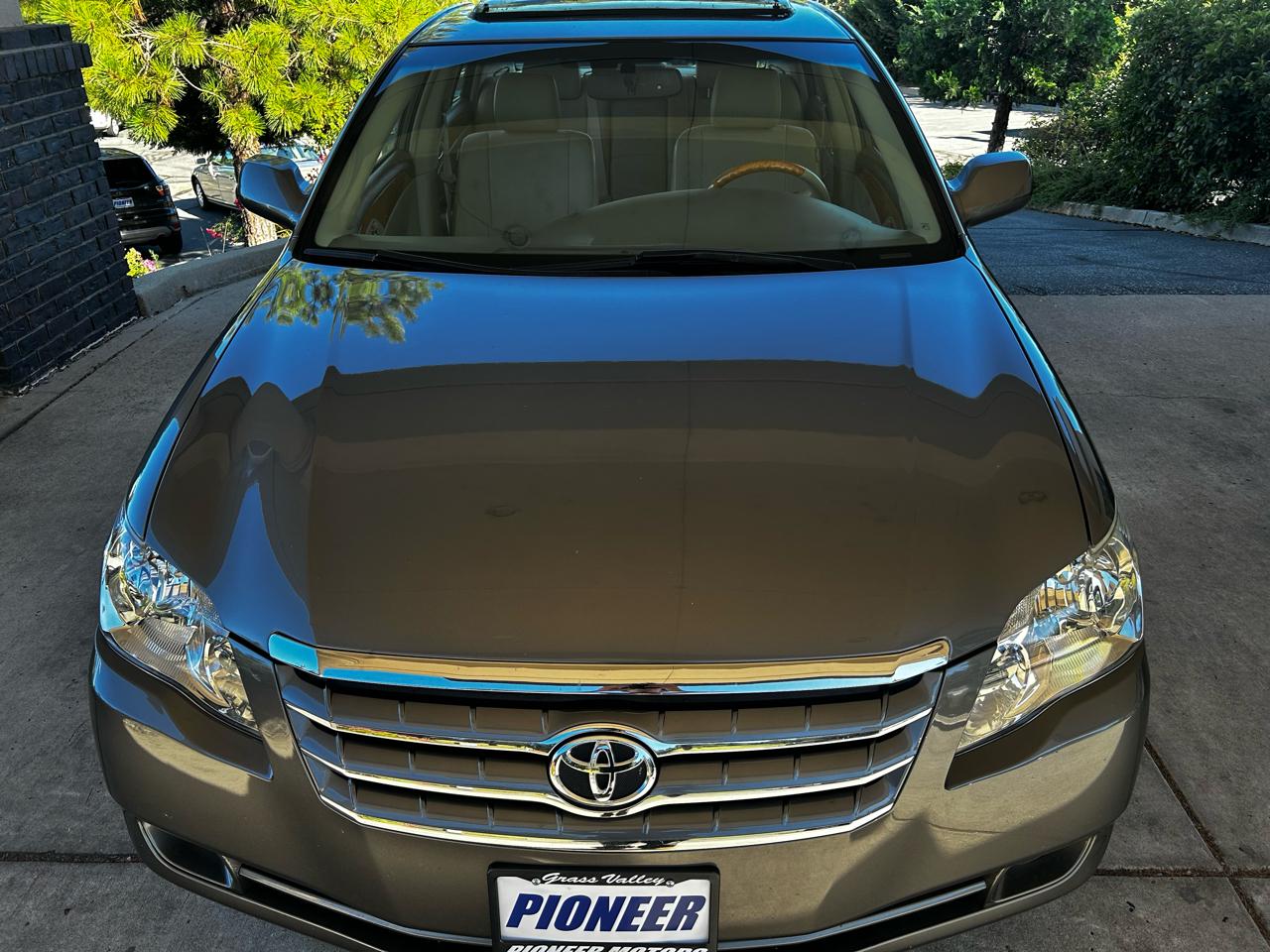 Toyota Avalon  2006