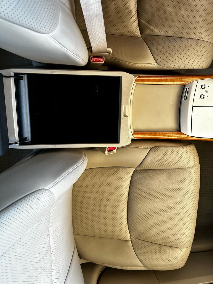Toyota Avalon  2006