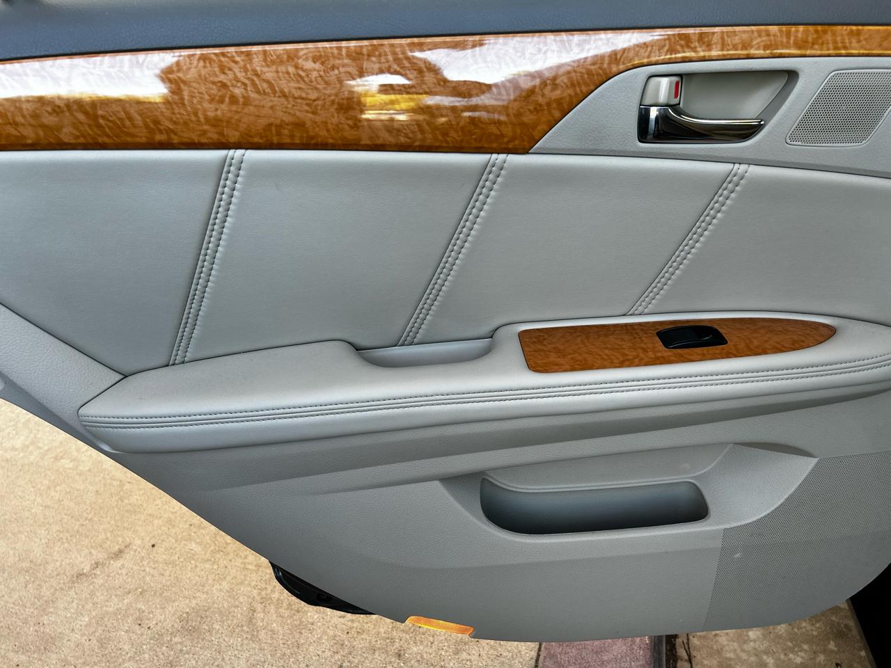 Toyota Avalon  2006