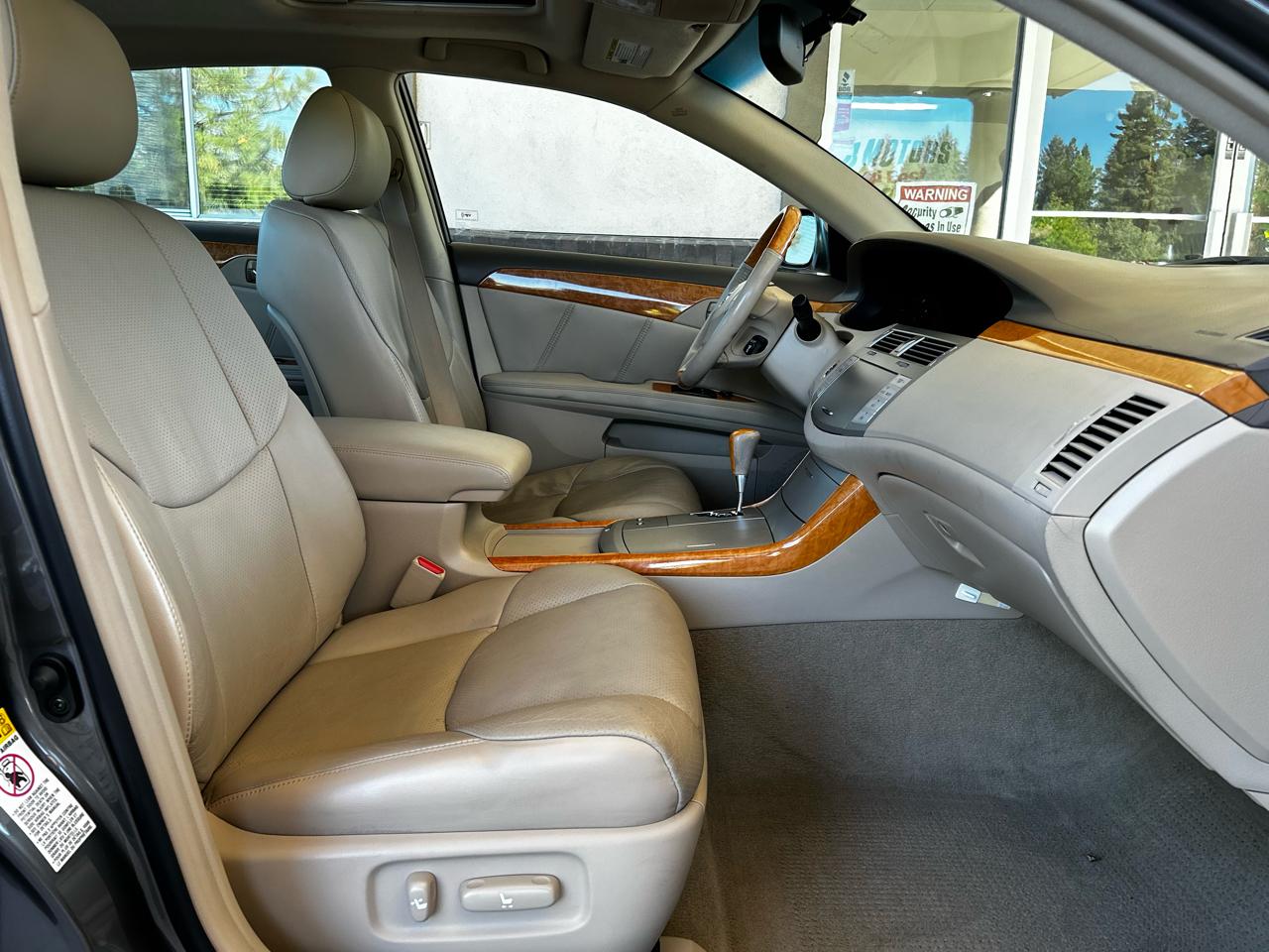 Toyota Avalon  2006