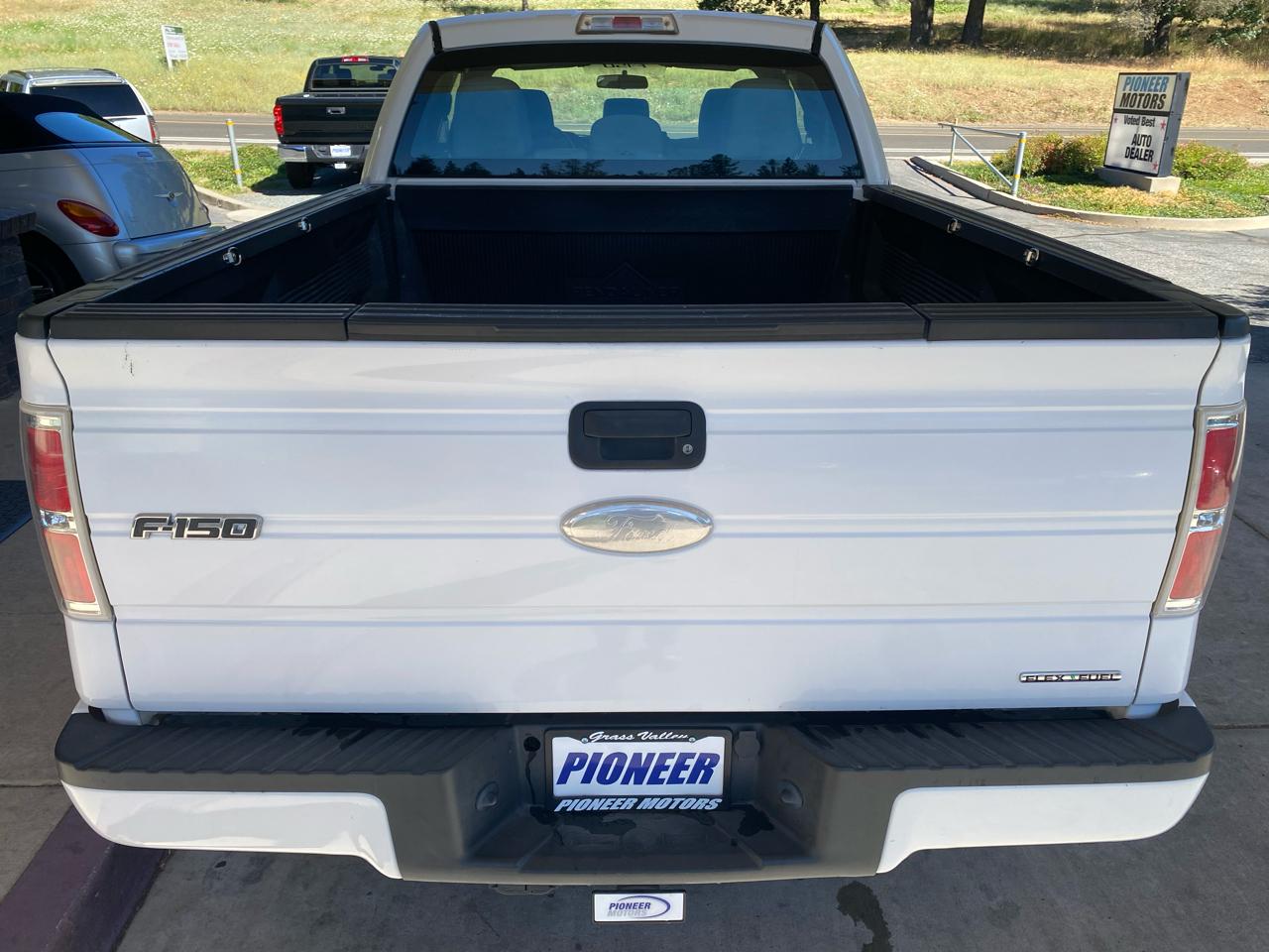 Ford F-150 4WD SuperCab 145" STX 2011