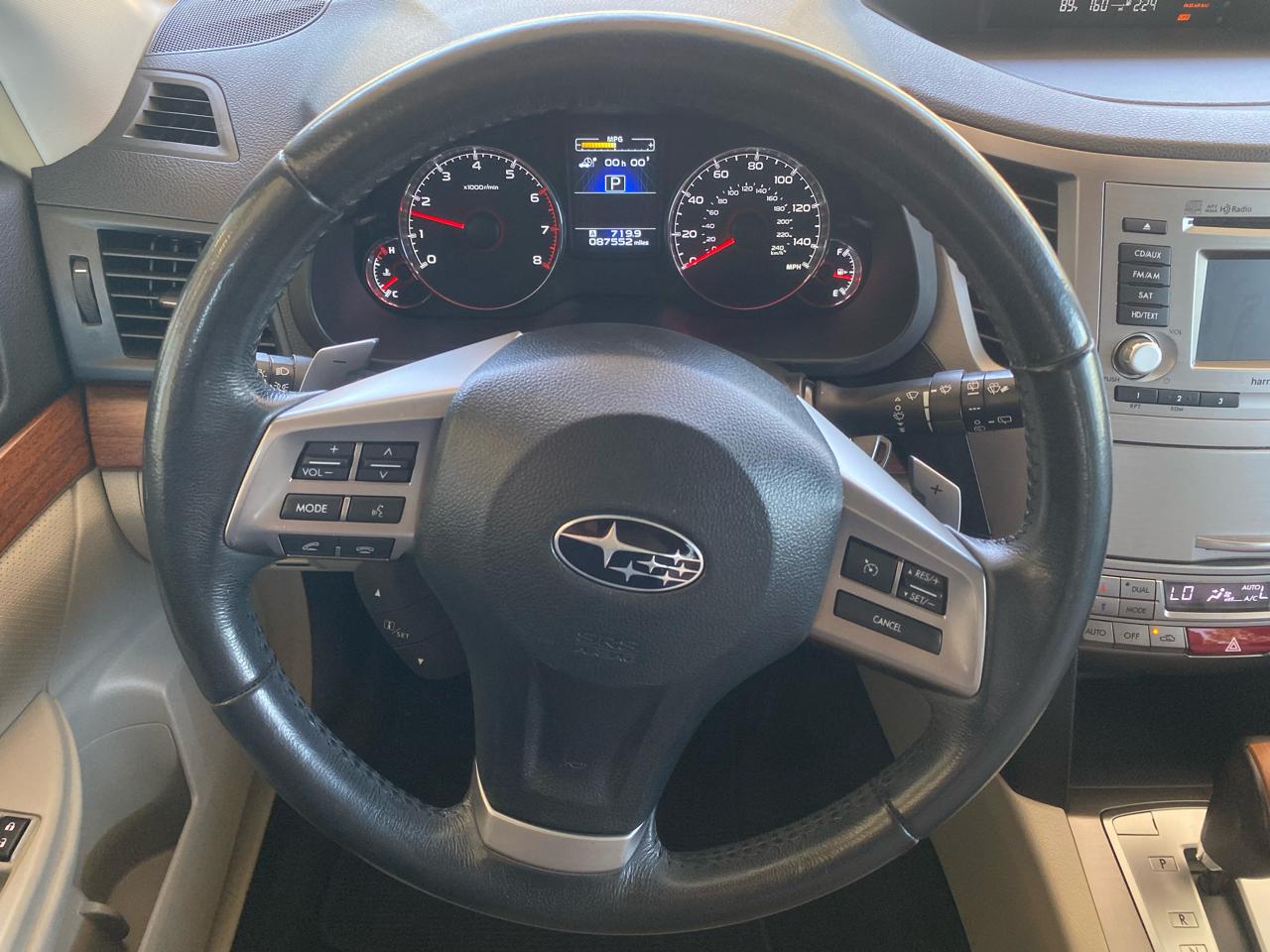 Subaru Outback 4dr Wgn H4 Auto 2.5i Limited 2013