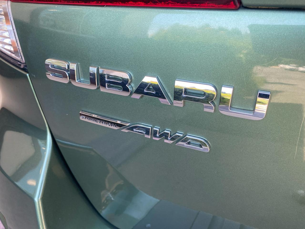 Subaru Outback 4dr Wgn H4 Auto 2.5i Limited 2013