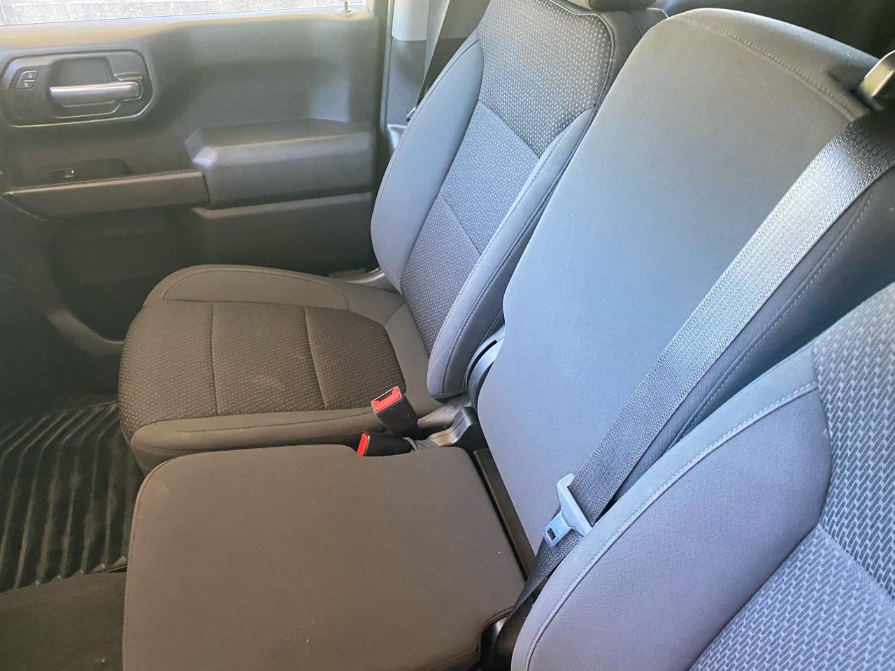 Chevrolet Silverado 1500 4WD Crew Cab 147" Custom 2020