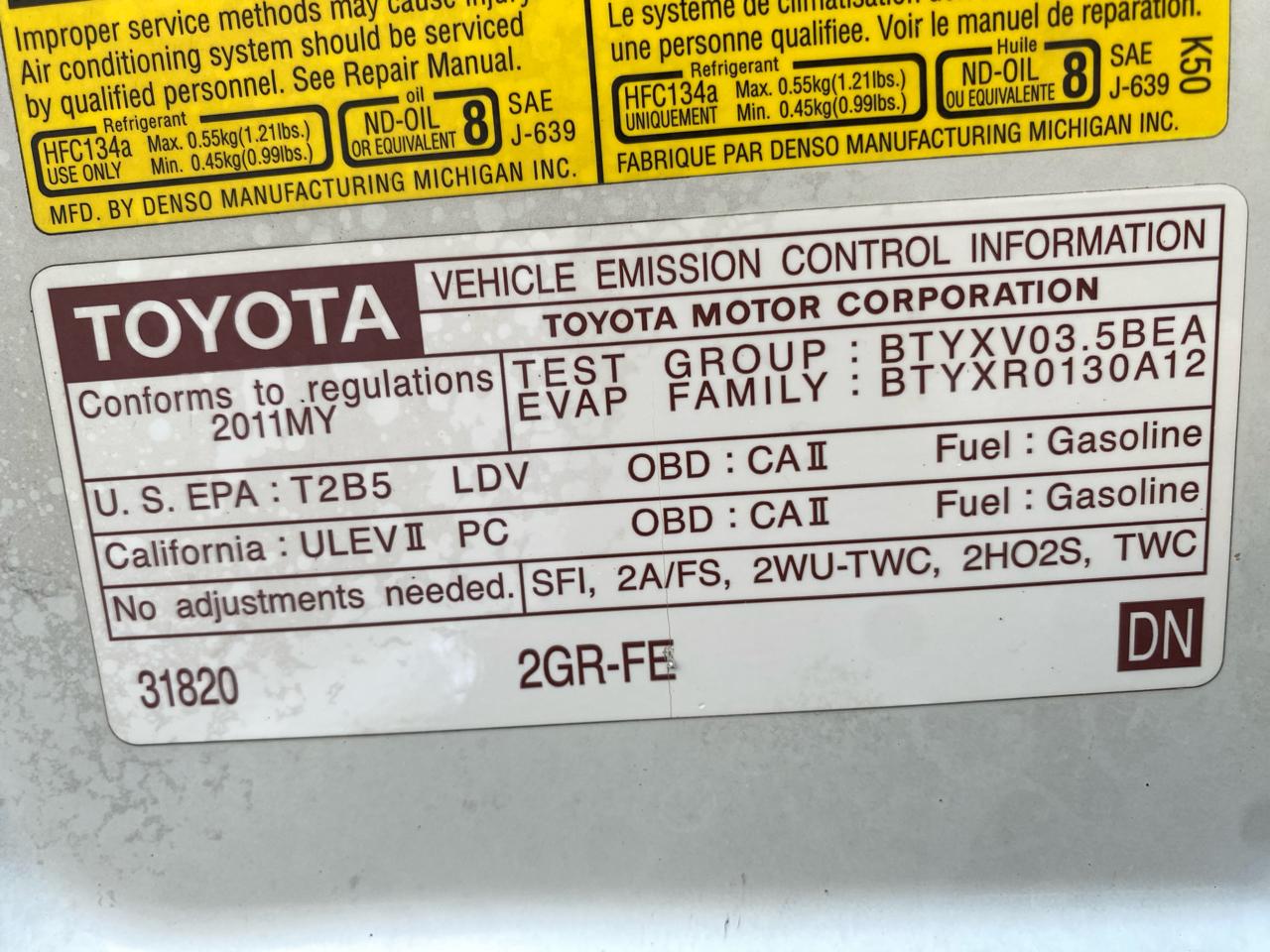 Toyota Avalon  2011