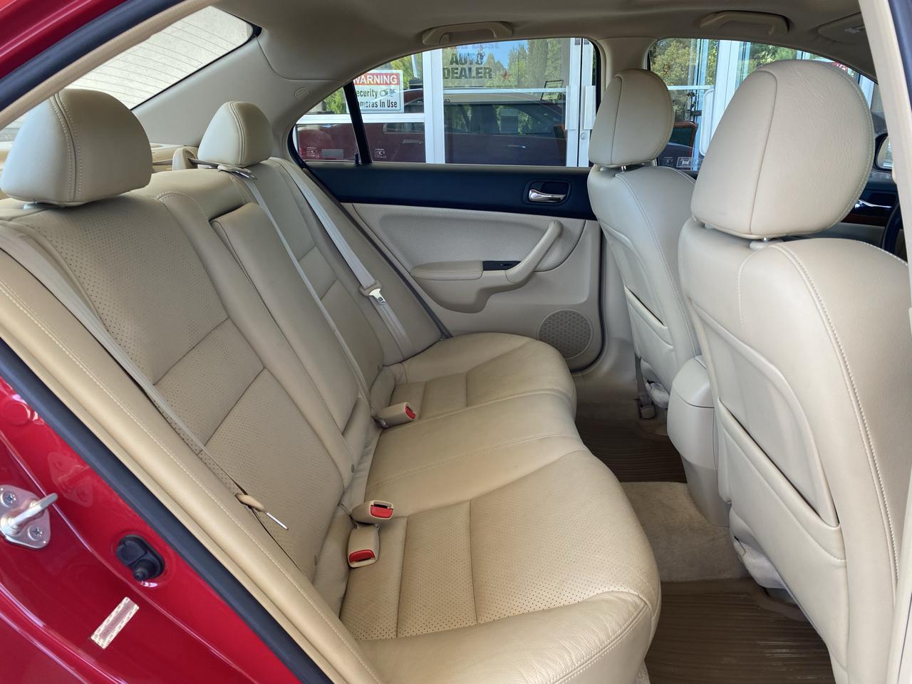 Acura TSX 4dr Sdn AT 2006