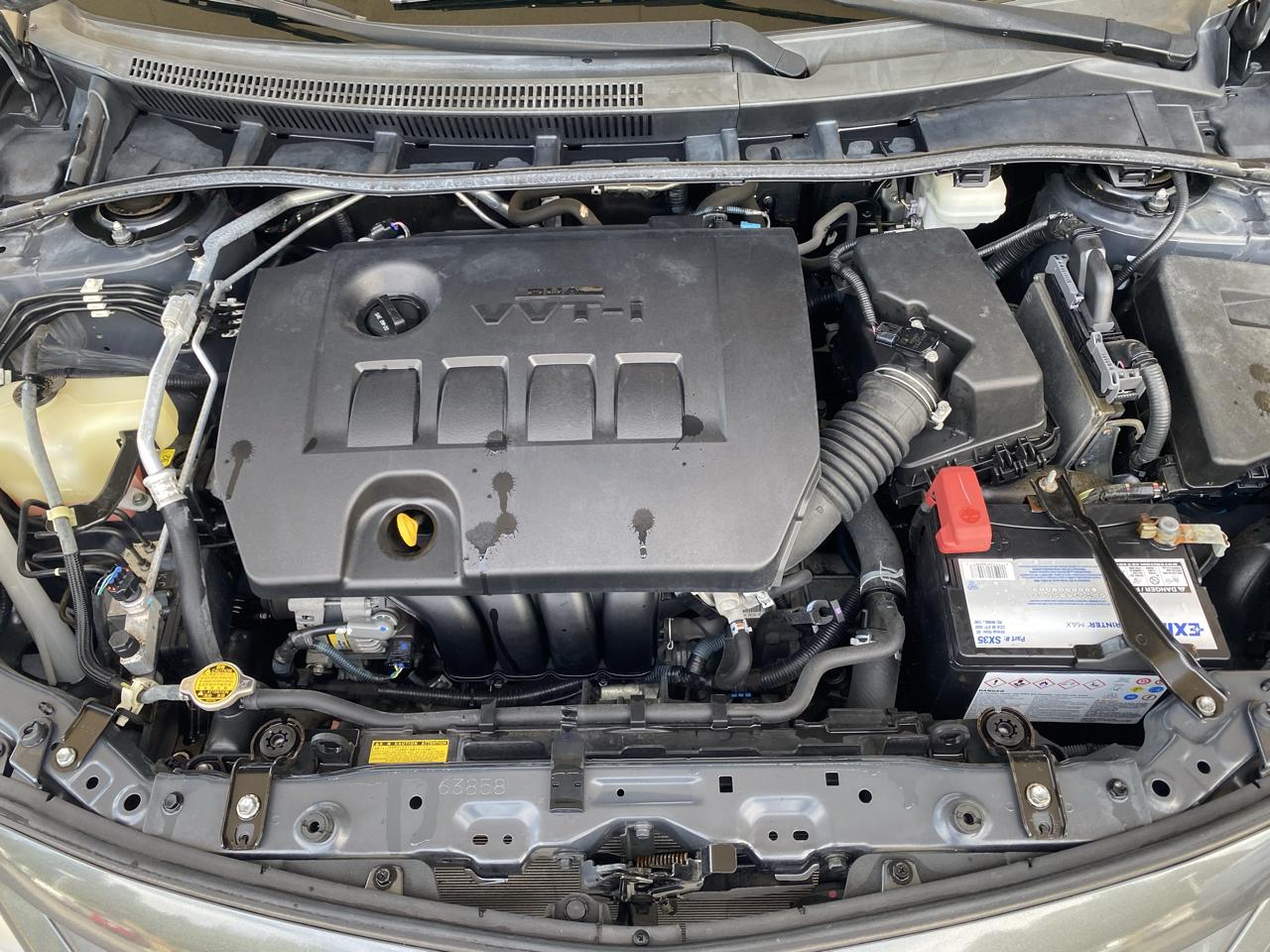 Toyota Corolla 4dr Sdn Auto LE (Natl) 2011