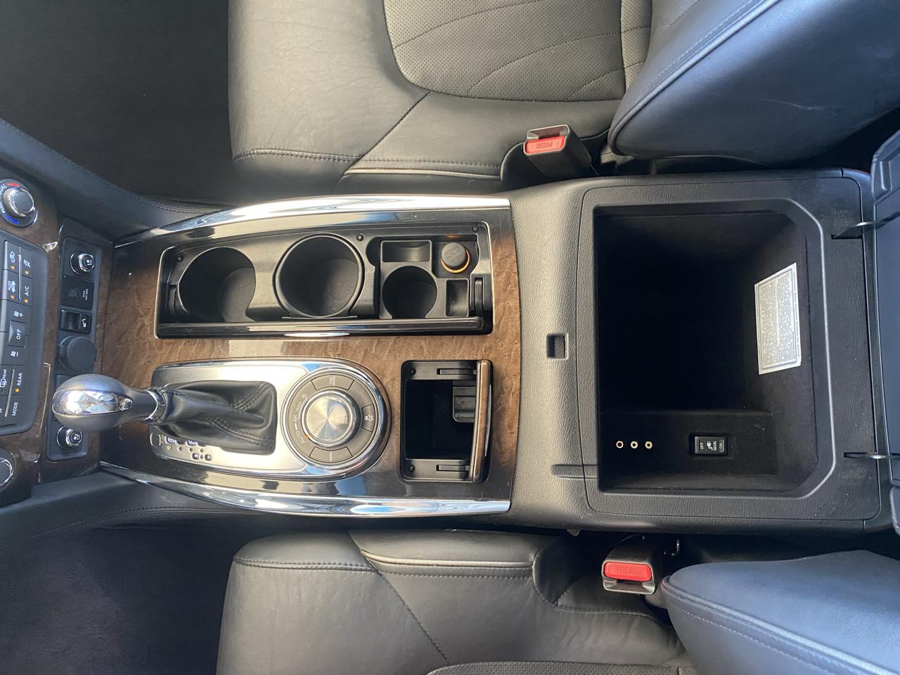 Infiniti QX56 4WD 4dr 2013