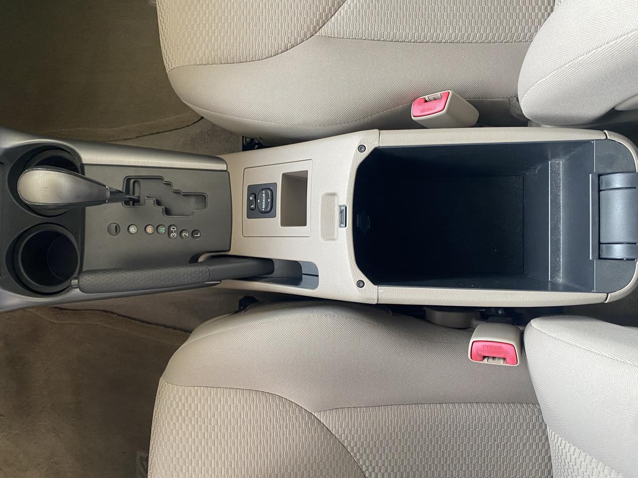 Toyota RAV4  2008