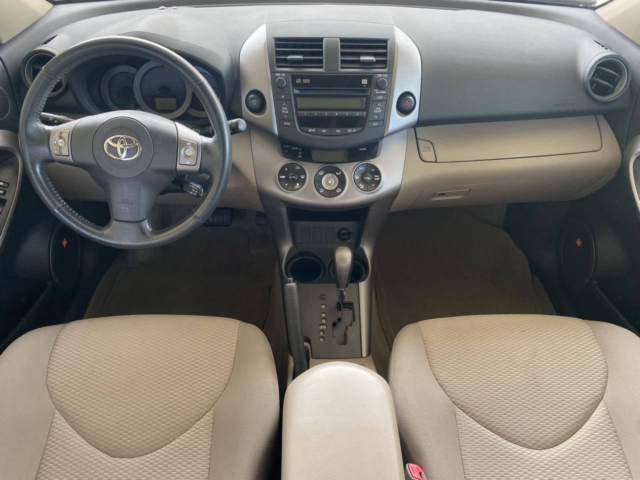 Toyota RAV4  2008