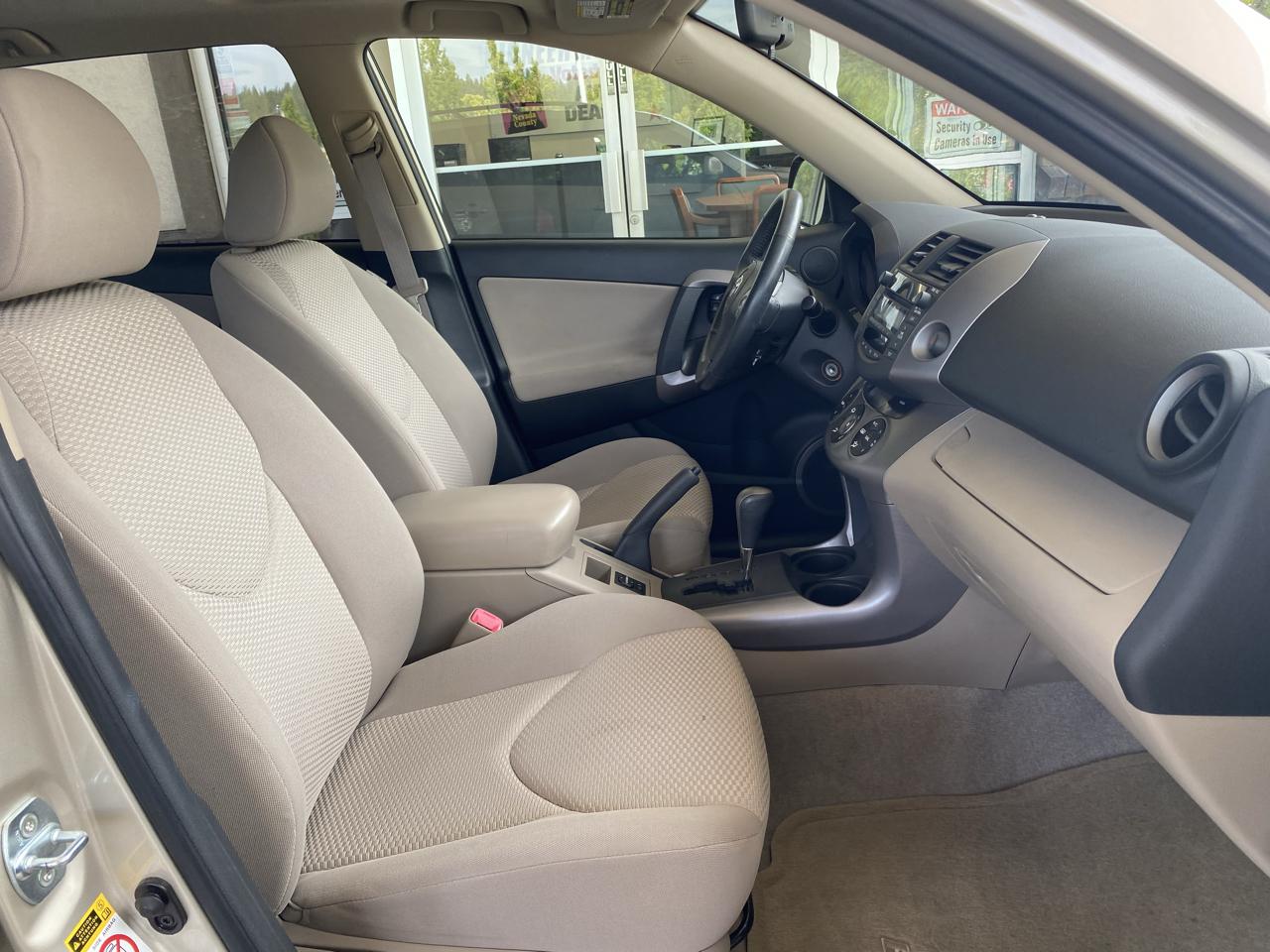 Toyota RAV4  2008
