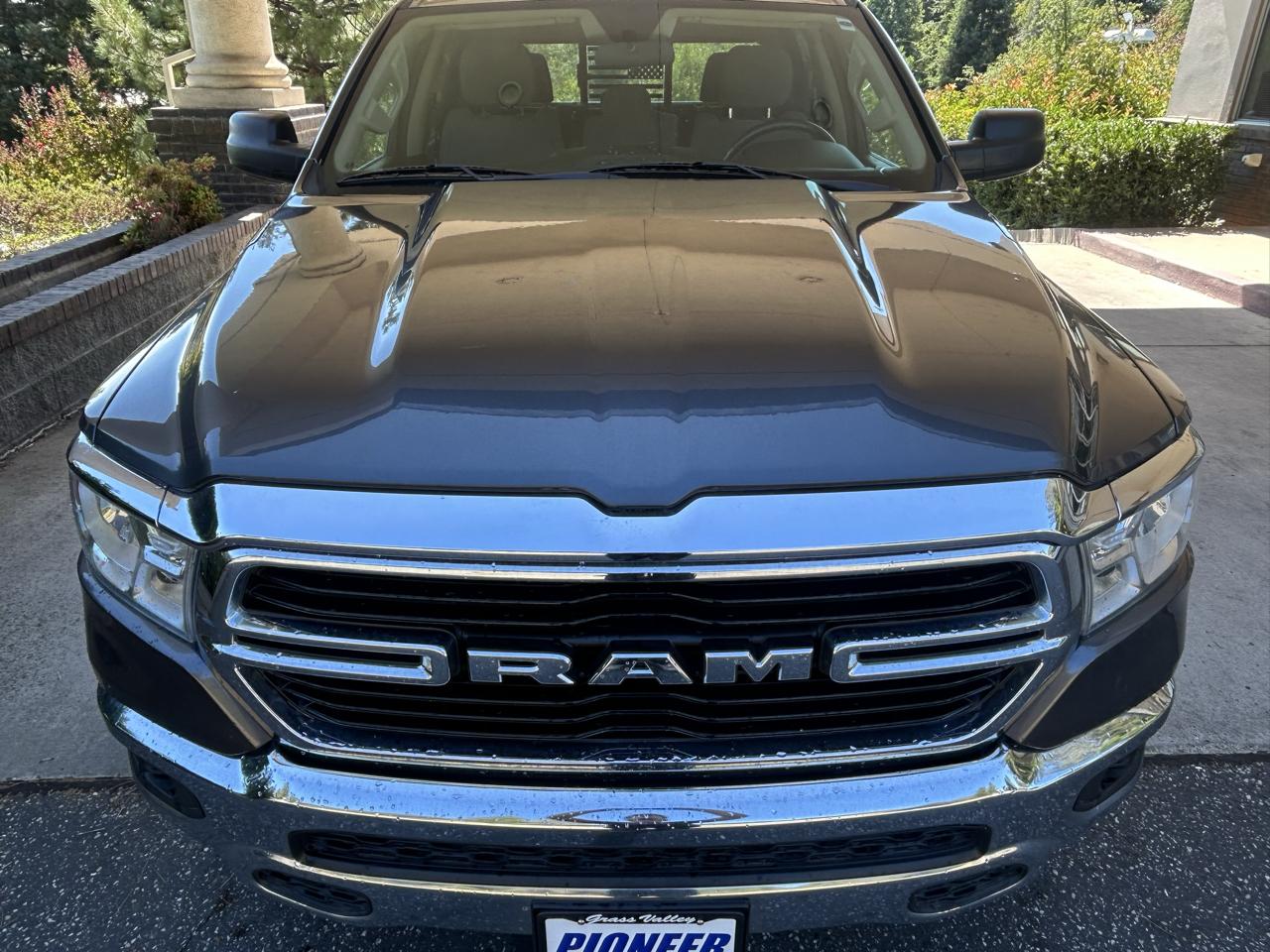 RAM 1500 Big Horn/Lone Star 4x4 Crew Cab 5'7" Box 2019