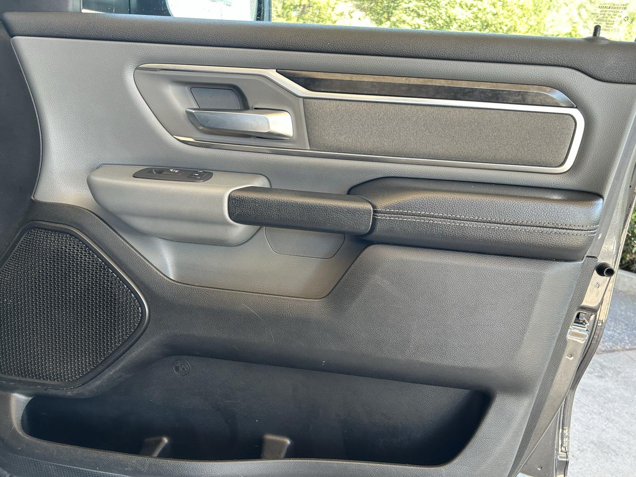 RAM 1500 Big Horn/Lone Star 4x4 Crew Cab 5'7" Box 2019