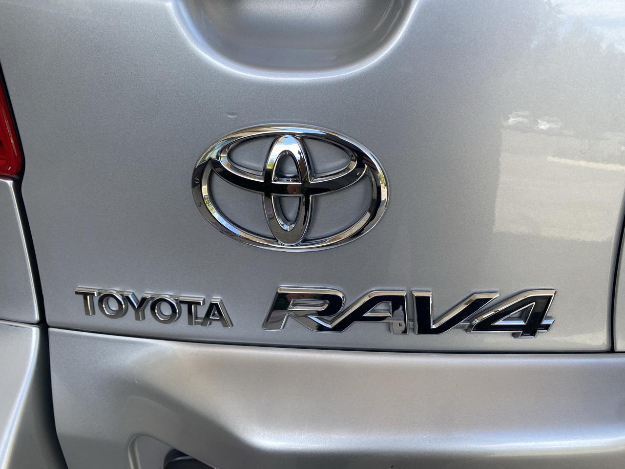 Toyota RAV4  2007