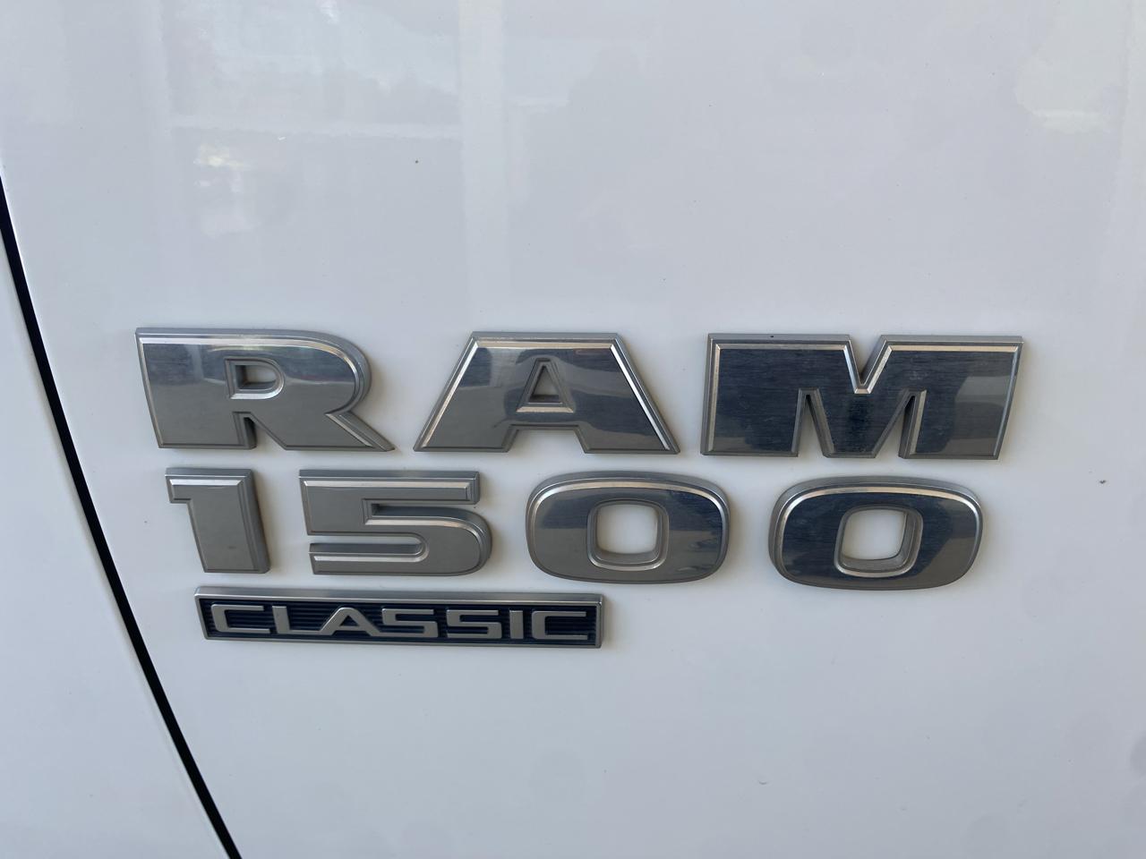 RAM 1500 Classic Tradesman 4x4 Reg Cab 8' Box 2019