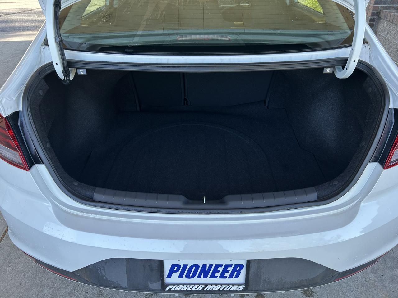 Hyundai Elantra SE Auto 2019