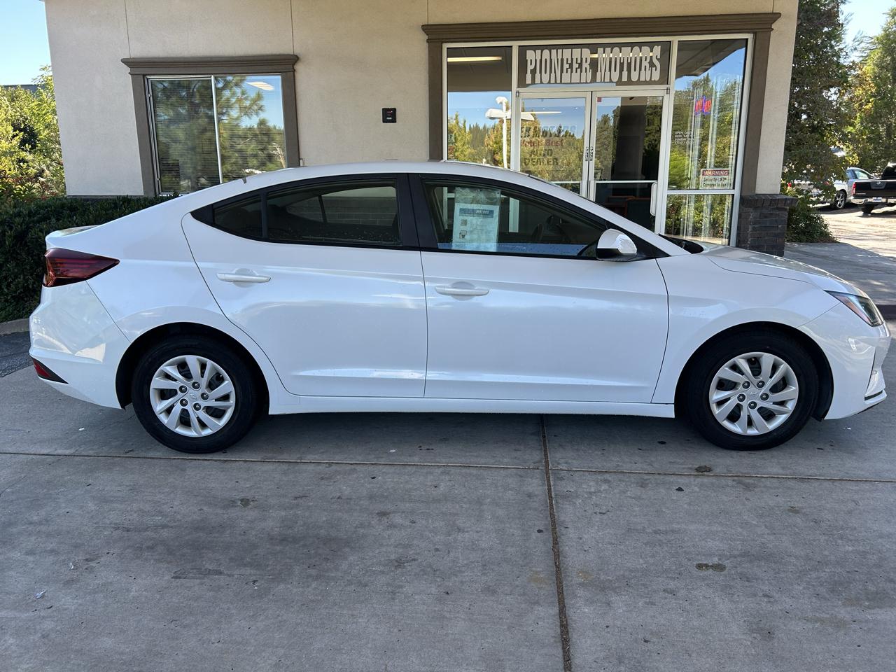 Hyundai Elantra SE Auto 2019