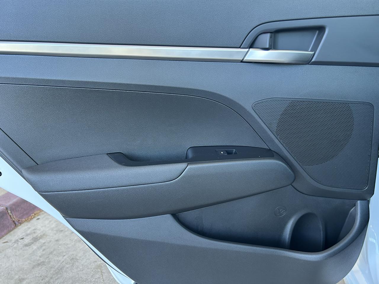Hyundai Elantra SE Auto 2019