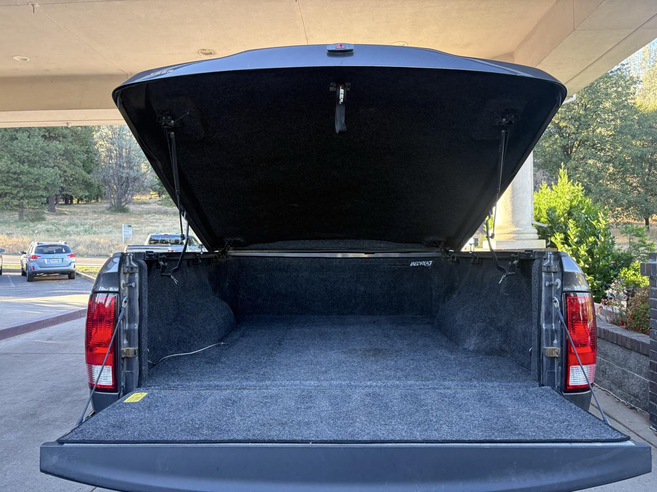 RAM 1500 Tradesman 4x4 Quad Cab 6'4" Box 2018