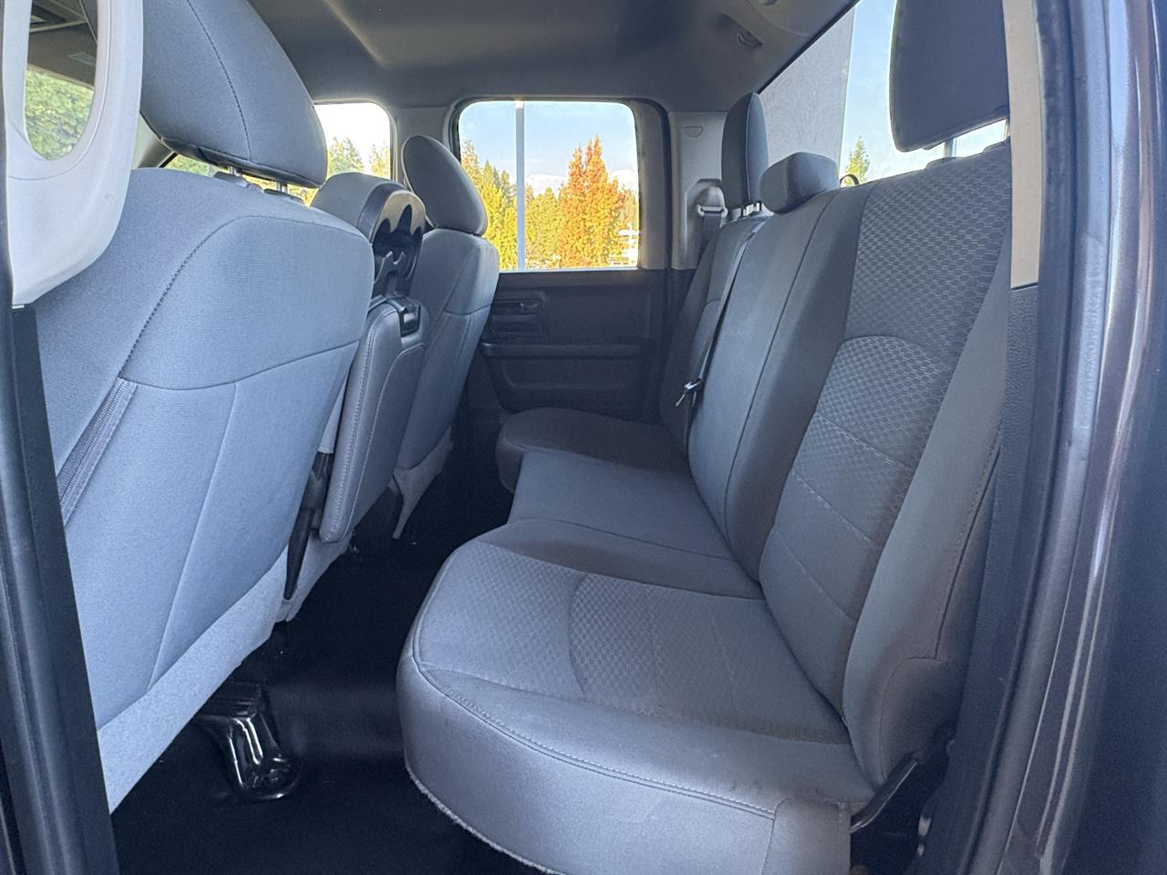 RAM 1500 Tradesman 4x4 Quad Cab 6'4" Box 2018