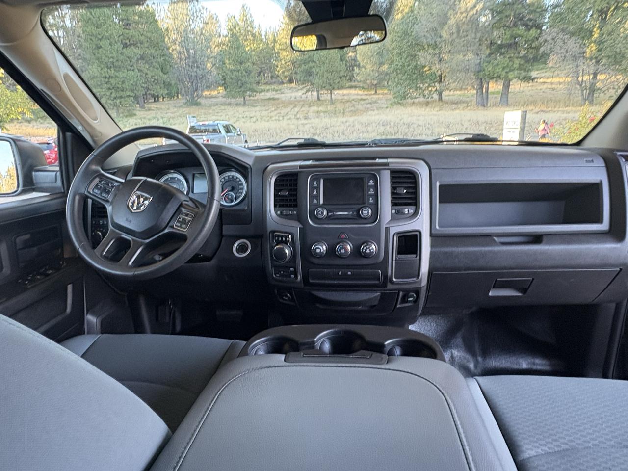 RAM 1500 Tradesman 4x4 Quad Cab 6'4" Box 2018