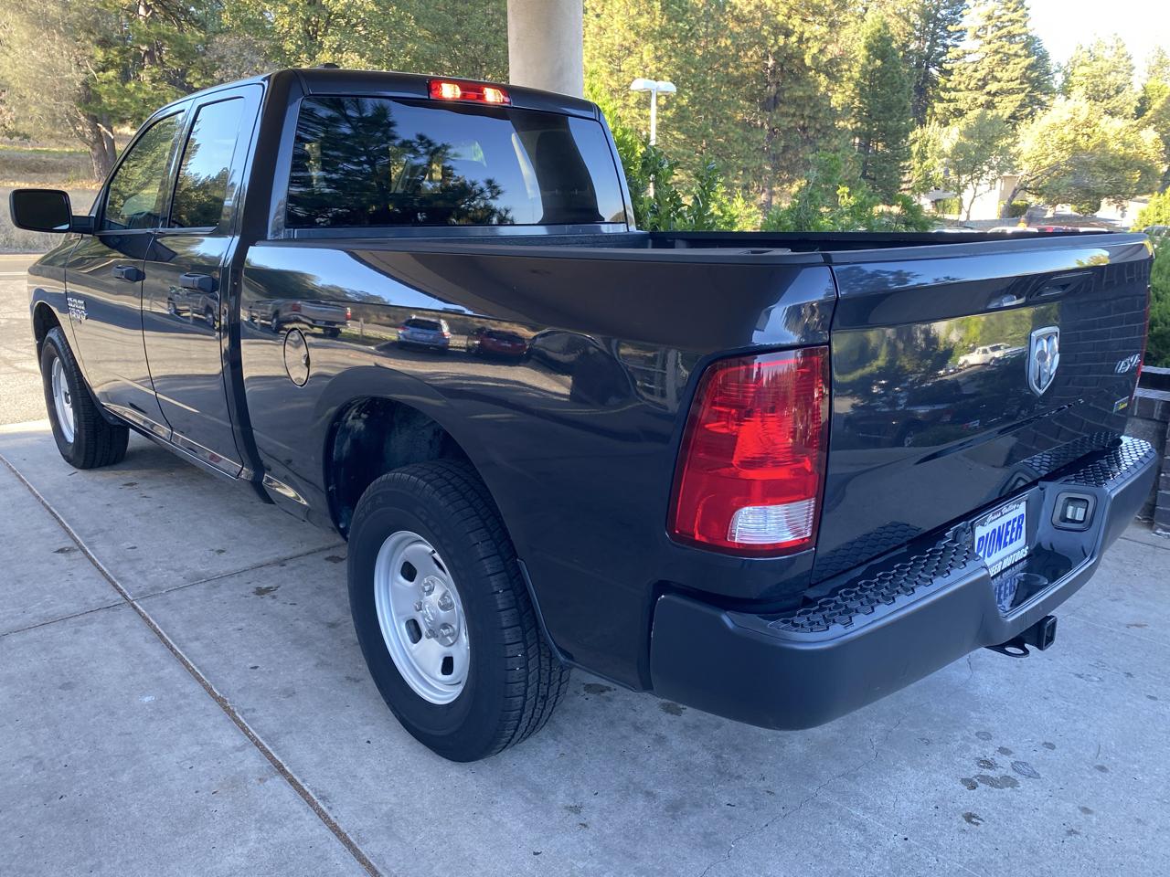 RAM 1500 Classic Tradesman 4x4 Quad Cab 6'4" Box 2019