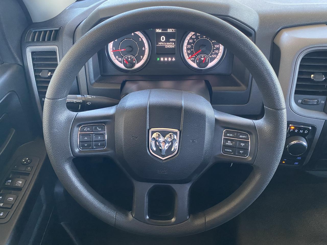 RAM 1500 Classic Tradesman 4x4 Quad Cab 6'4" Box 2019