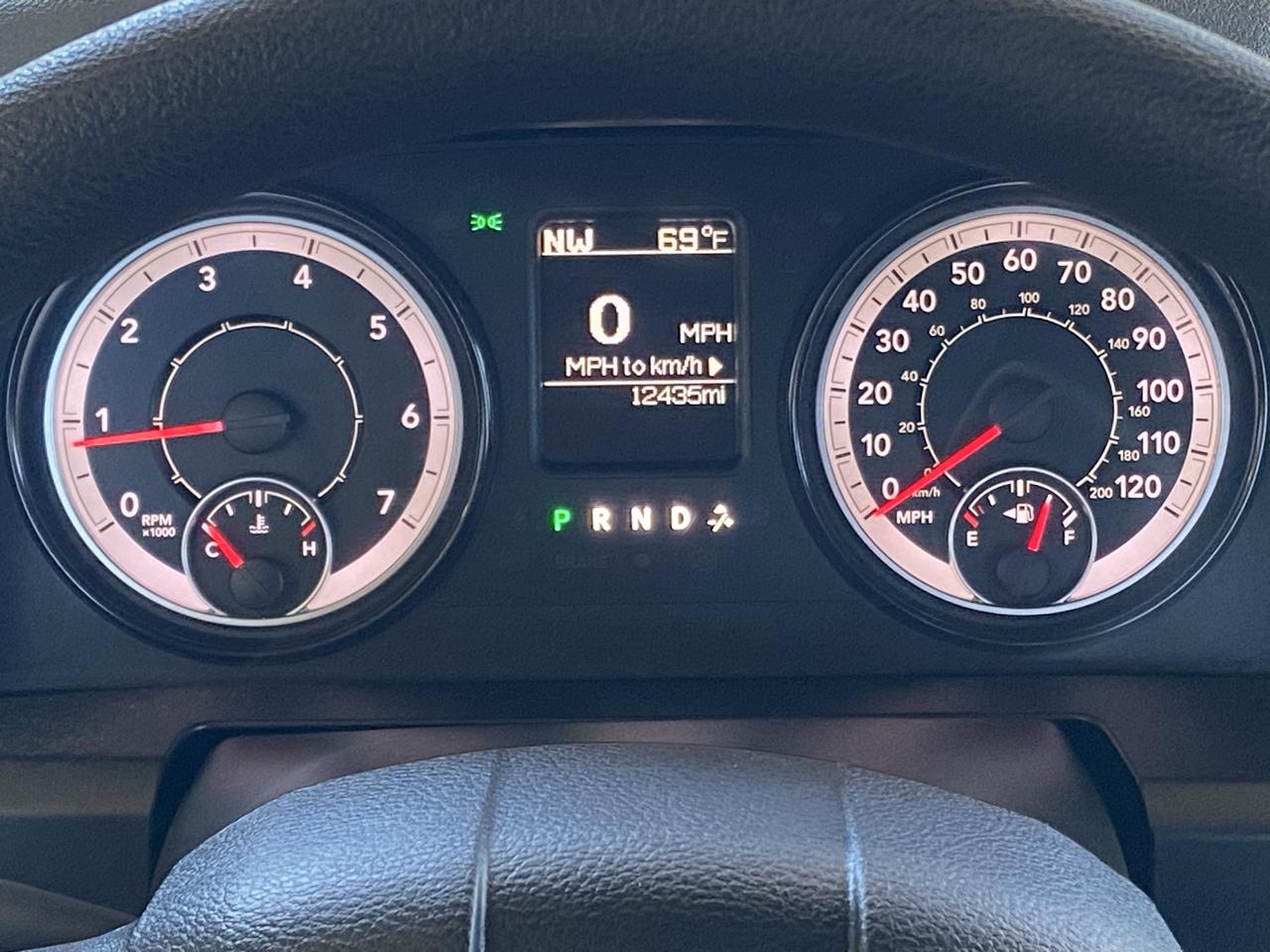RAM 1500 Classic Tradesman 4x4 Quad Cab 6'4" Box 2019