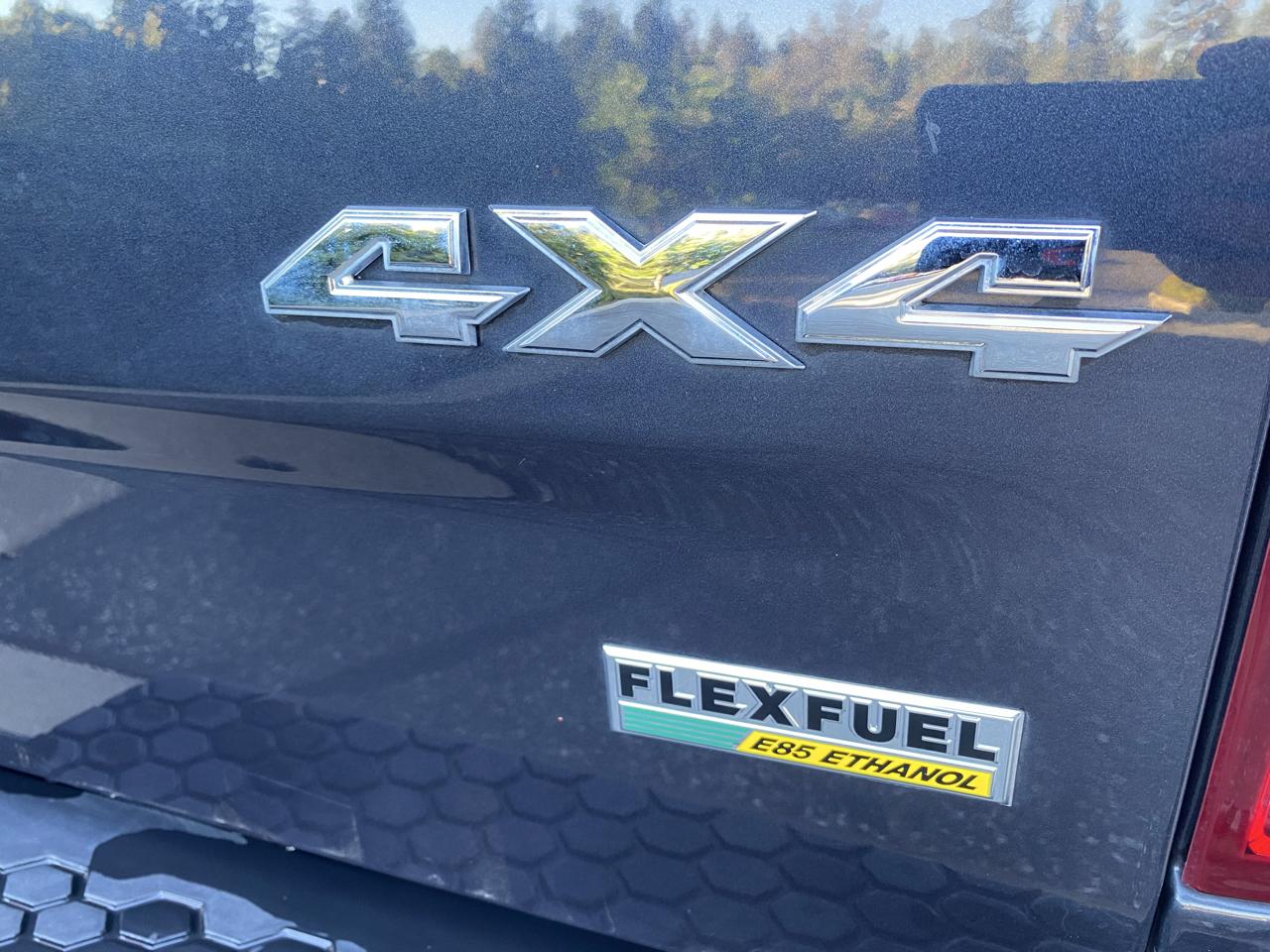 RAM 1500 Classic Tradesman 4x4 Quad Cab 6'4" Box 2019