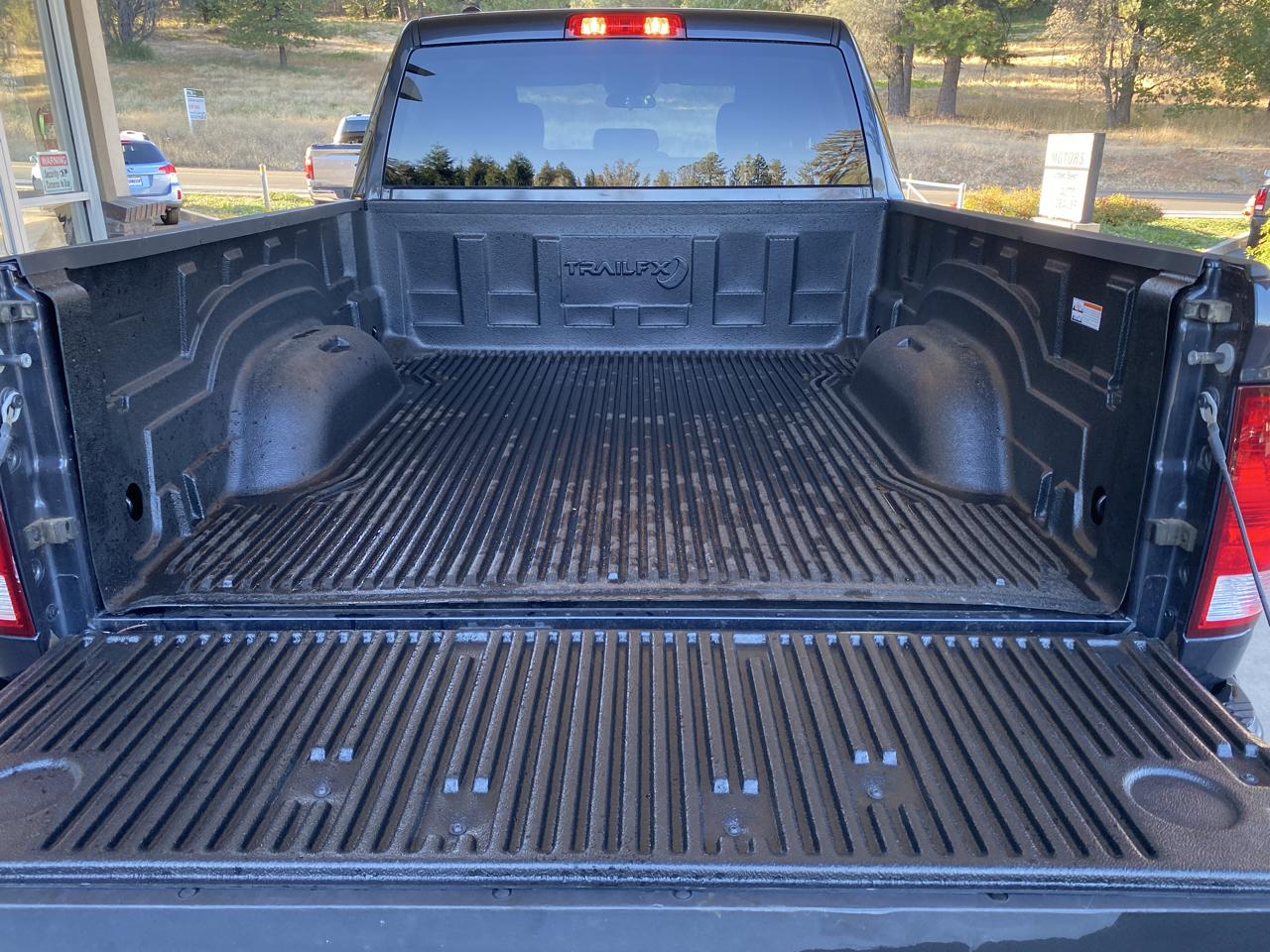 RAM 1500 Classic Tradesman 4x4 Quad Cab 6'4" Box 2019