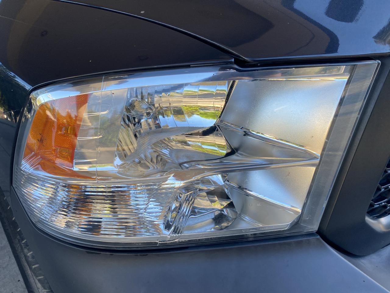 RAM 1500 Classic Tradesman 4x4 Quad Cab 6'4" Box 2019