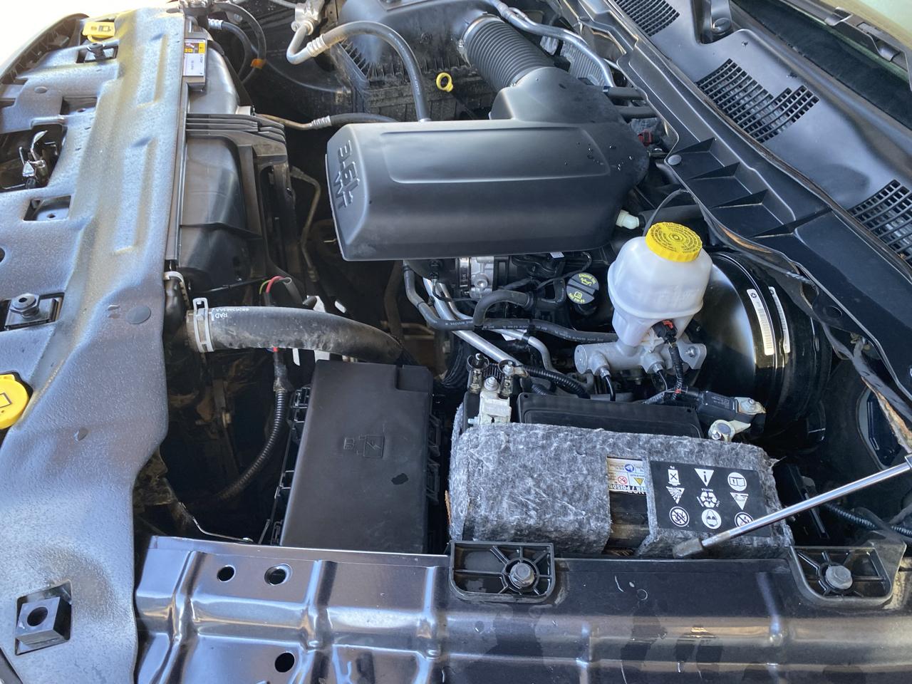 RAM 1500 Classic Tradesman 4x4 Quad Cab 6'4" Box 2019