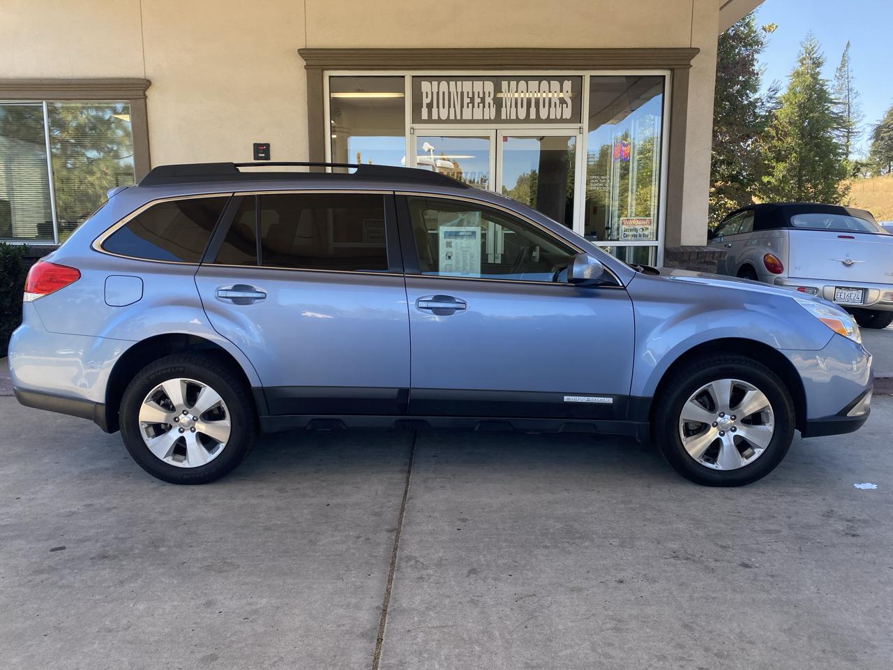 Subaru Outback 4dr Wgn H6 Auto 3.6R Ltd Pwr Moon 2010