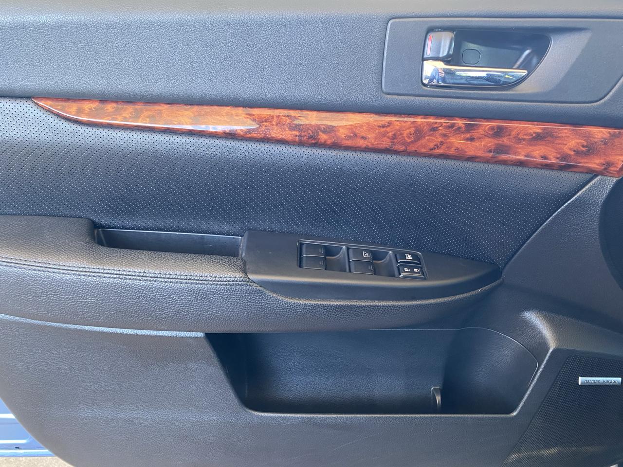 Subaru Outback 4dr Wgn H6 Auto 3.6R Ltd Pwr Moon 2010