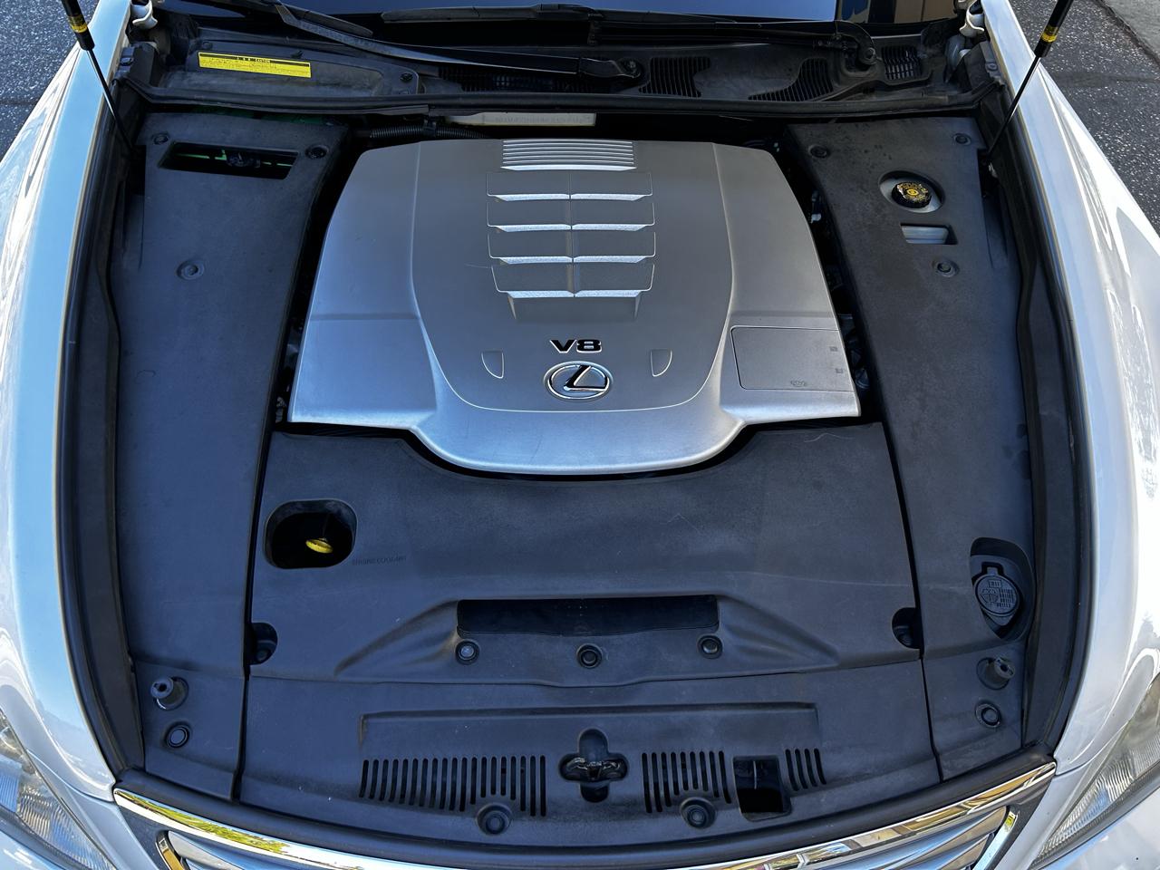 Lexus LS 460 4dr Sdn L RWD 2011