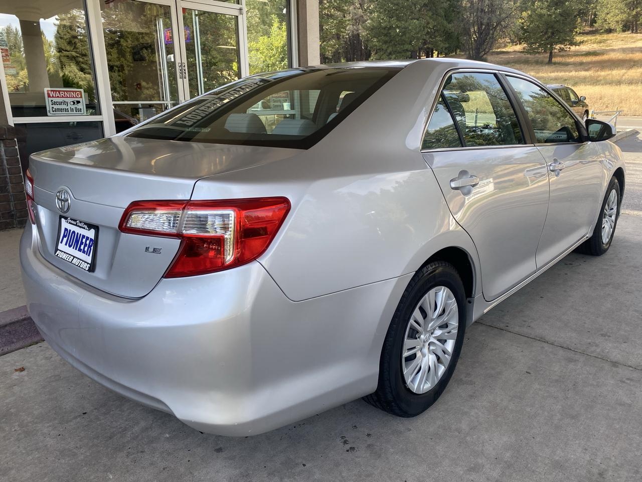 Toyota Camry  2012