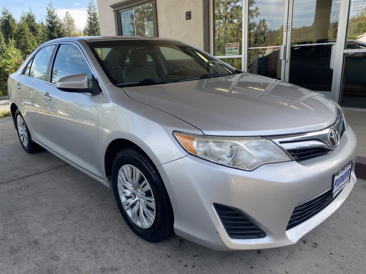 Toyota Camry  2012