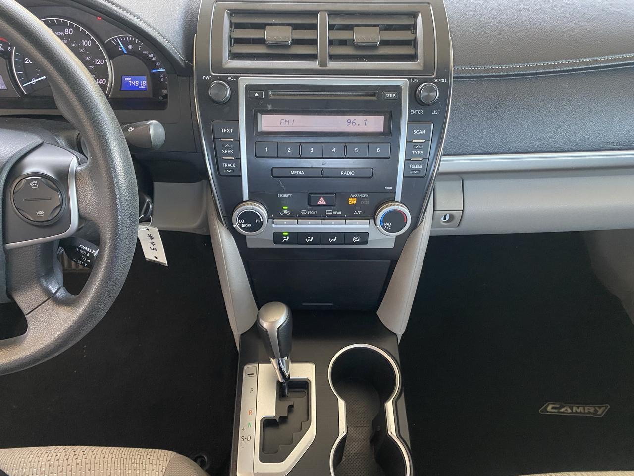 Toyota Camry  2012
