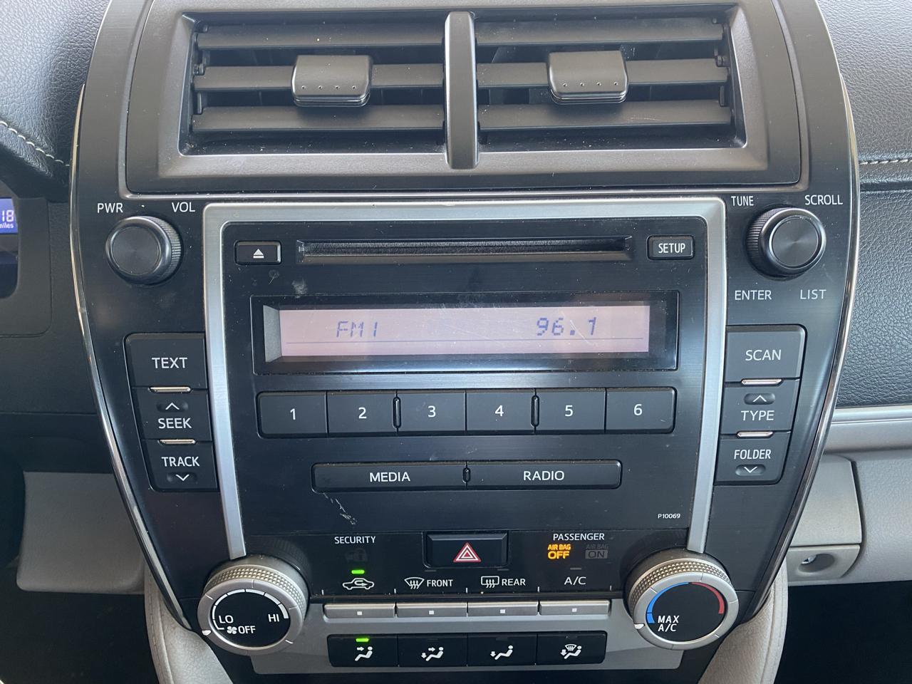 Toyota Camry  2012
