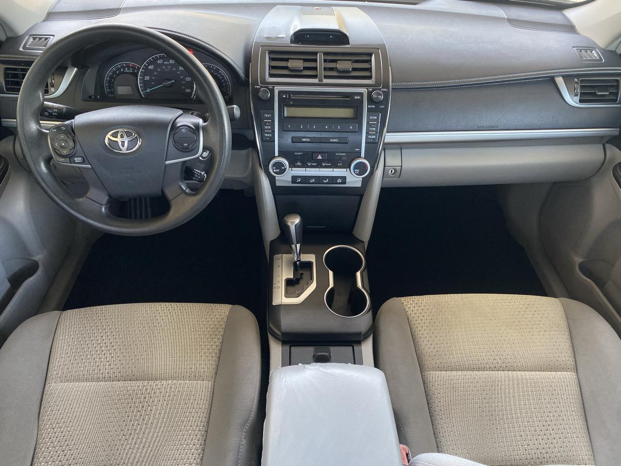 Toyota Camry  2012
