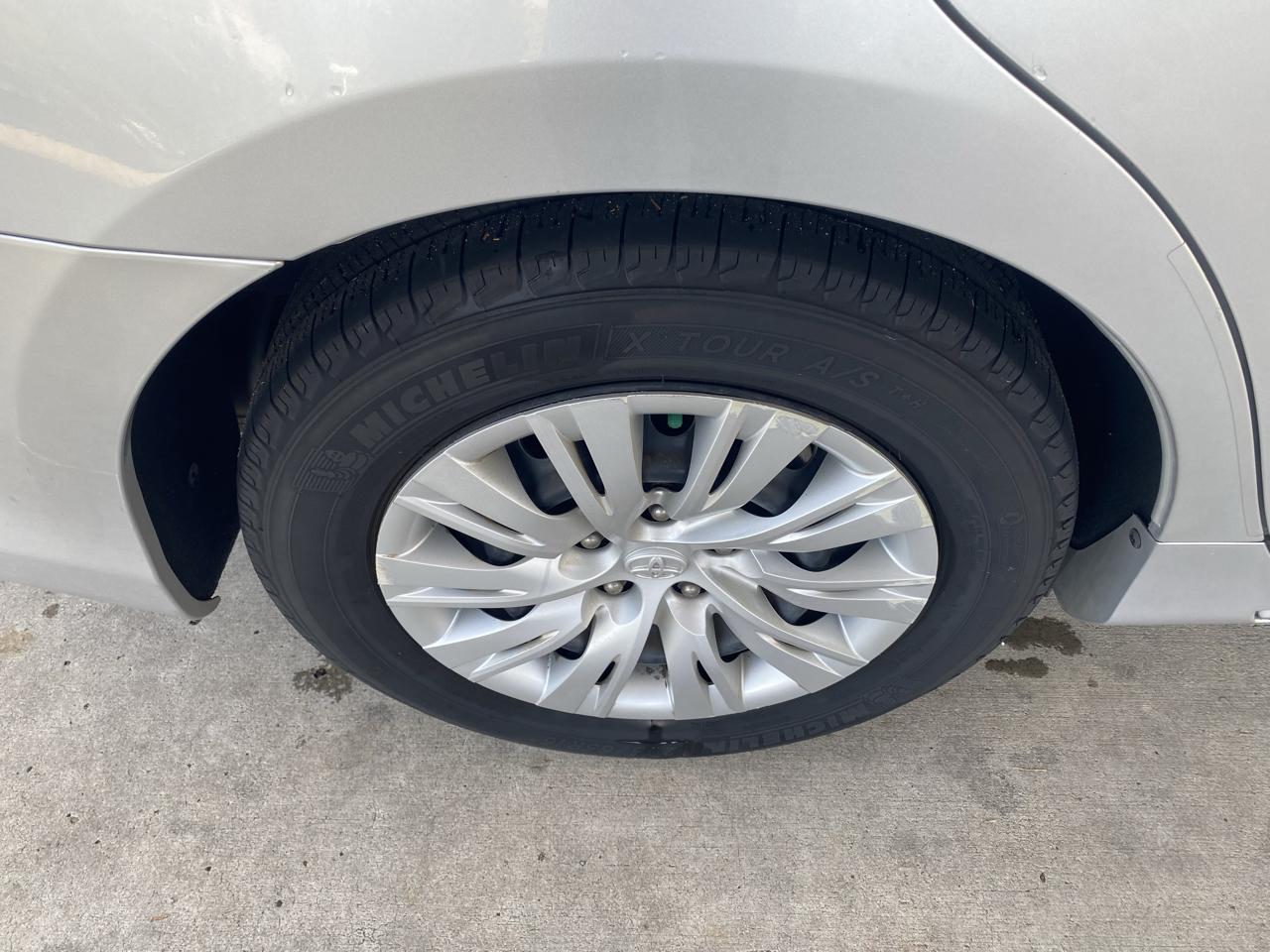 Toyota Camry  2012