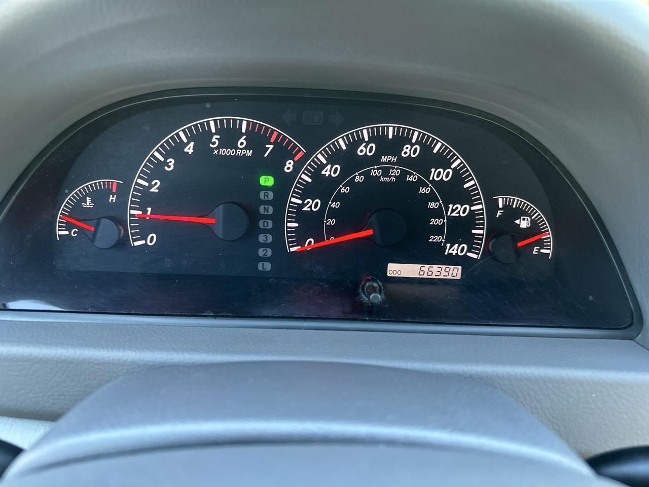 Toyota Camry 4dr Sdn LE Auto 2005