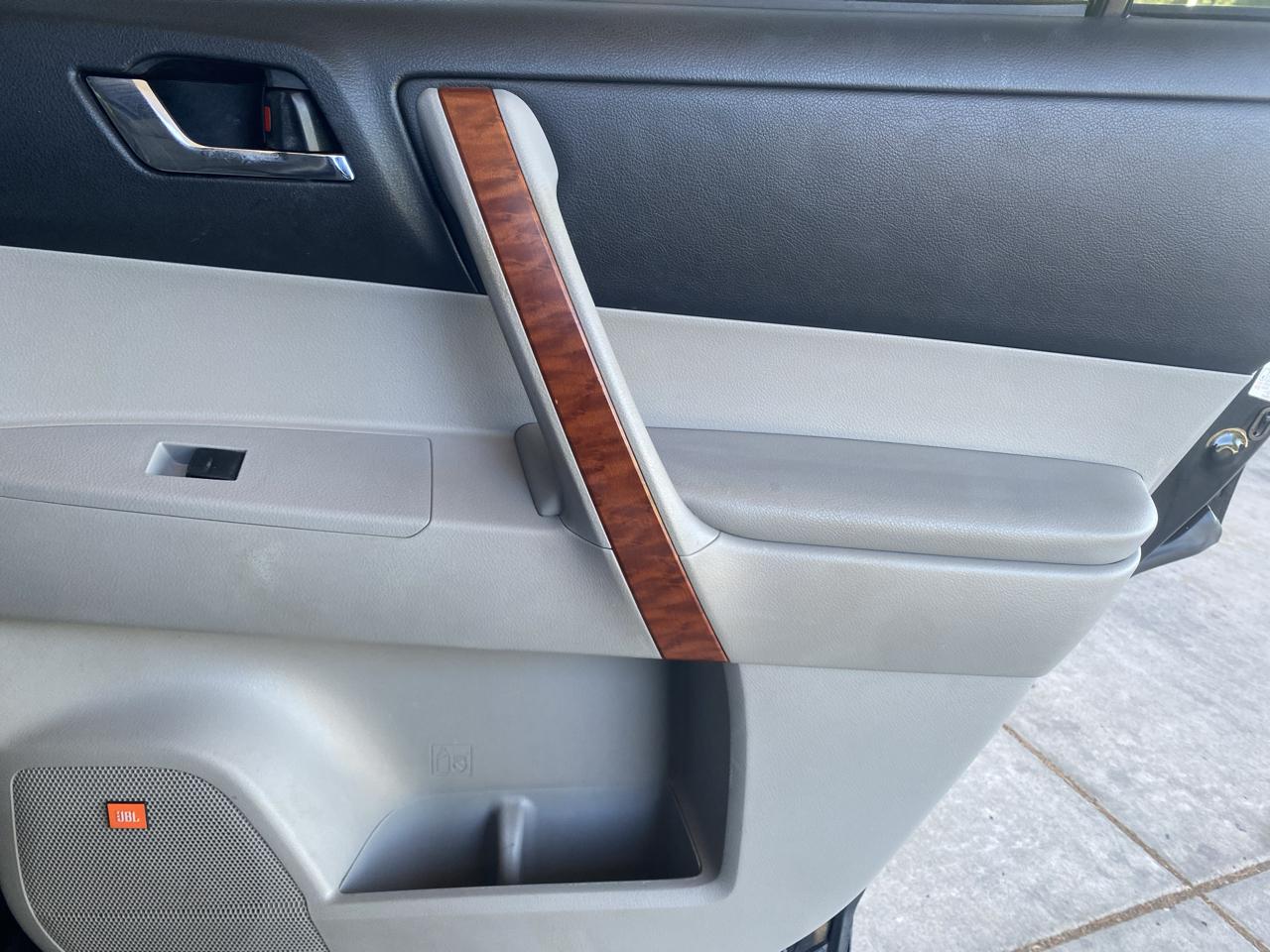Toyota Highlander  2008