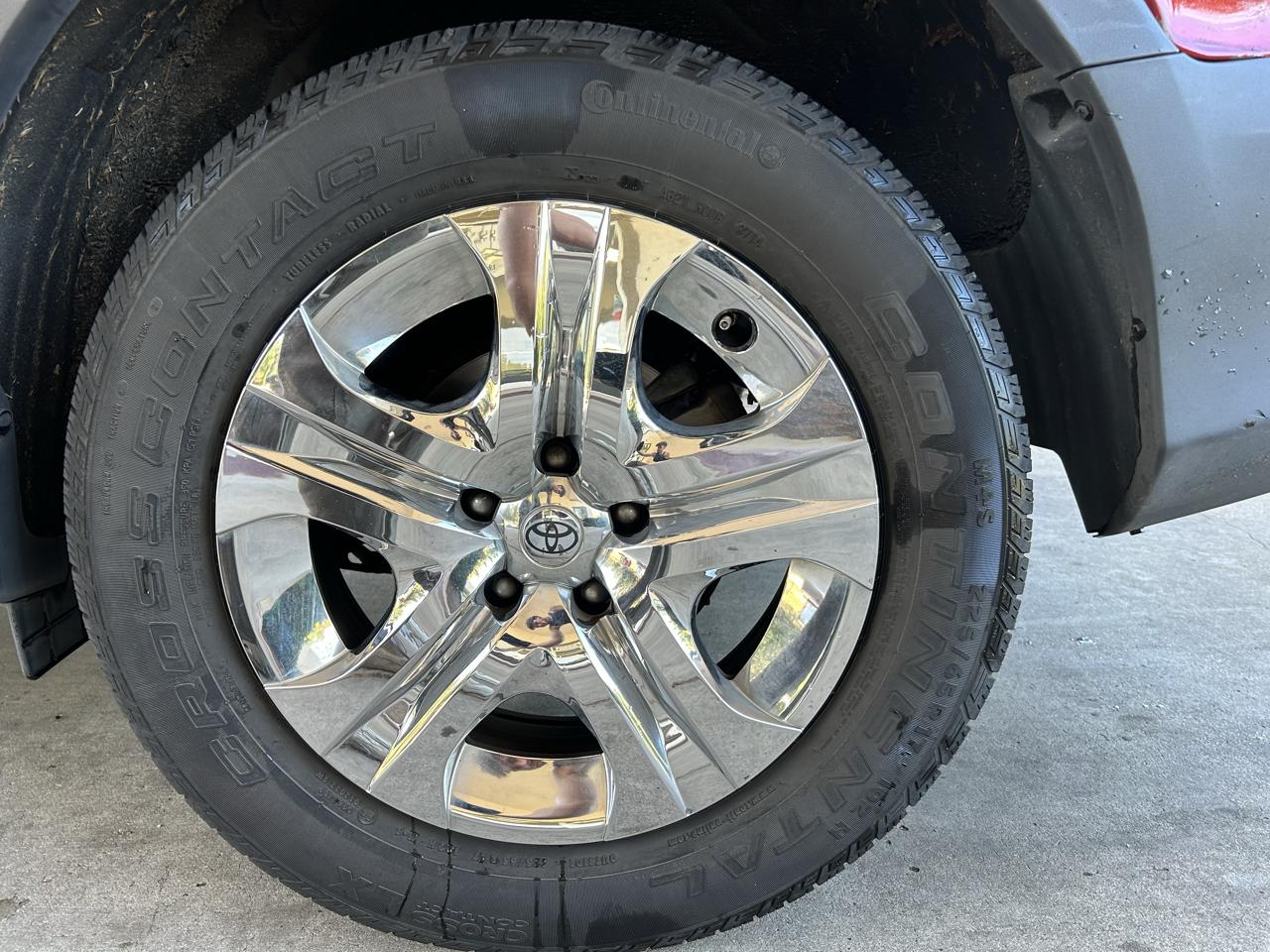 Toyota RAV4  2015